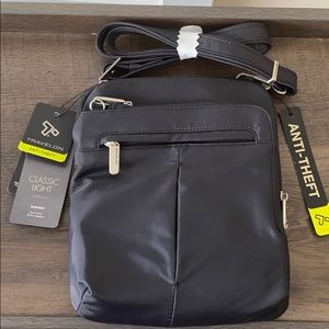 Travelon Antitheft Black Crossbody